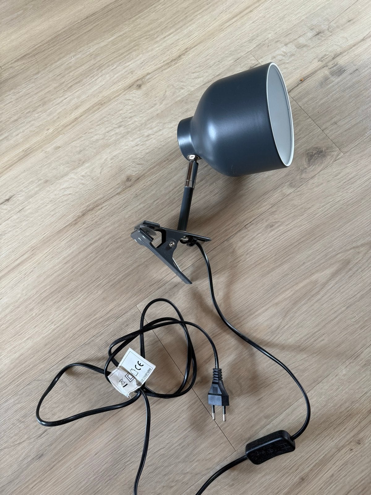 Donkergrijze klemlamp, Huis en Inrichting, Overige merken, Grijs, E14 (klein), Zo goed als nieuw