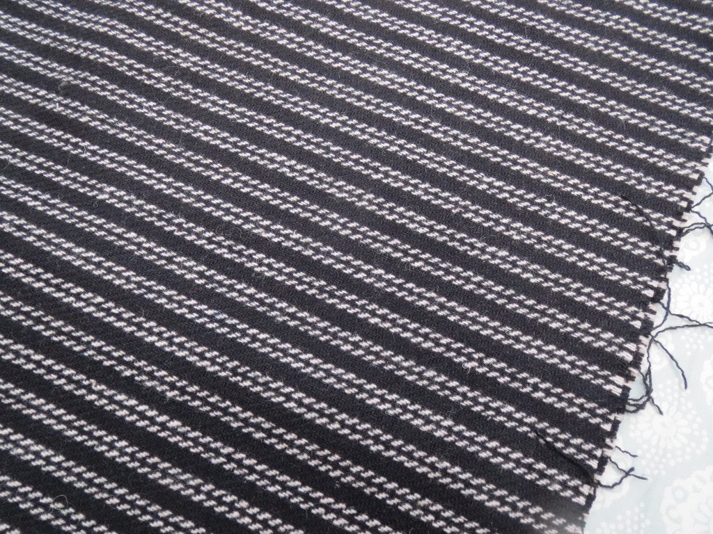 Lap stof (ruwe winterstof) Zwart/wit, Hobby en Vrije tijd, Stoffen en Lappen, 120 cm of meer, Nieuw, Ophalen of Verzenden, Katoen