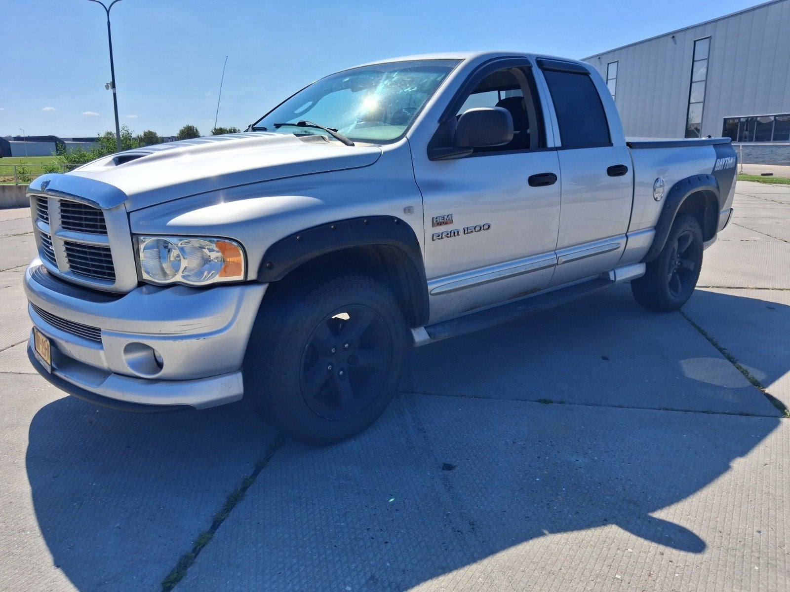 Dodge Ram Daytona 2005 5.7 hemi, Particulier, Te koop, 750 kg, 5 stoelen