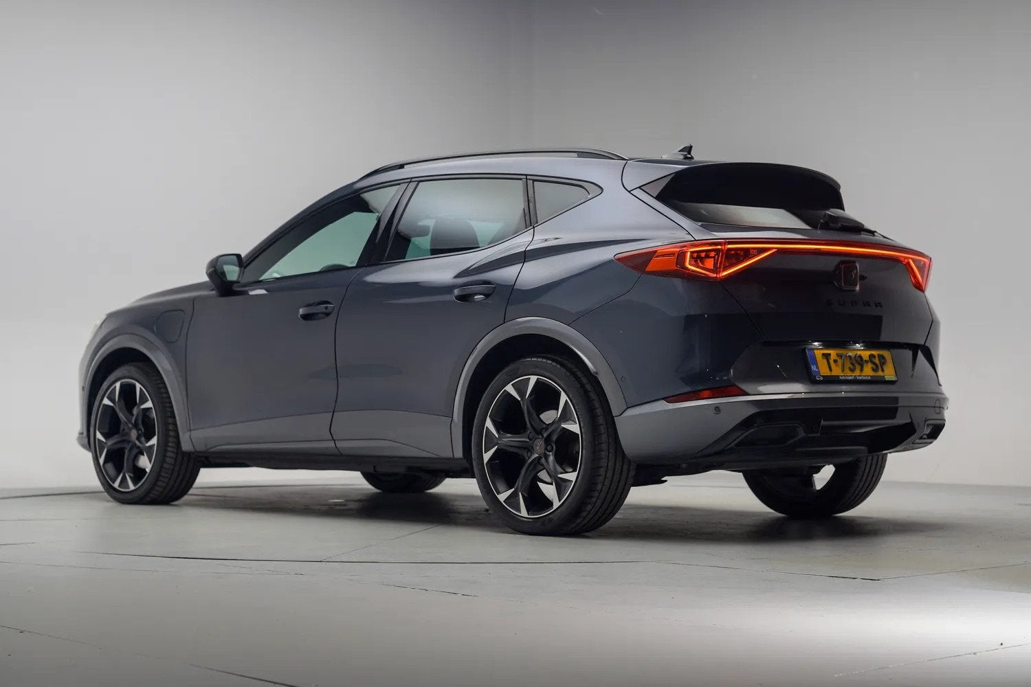 CUPRA Formentor 1.4 e-Hybrid VZ Performance [ LED Virtual Ca, Automaat, 77 km/l, Gebruikt, 1581 kg