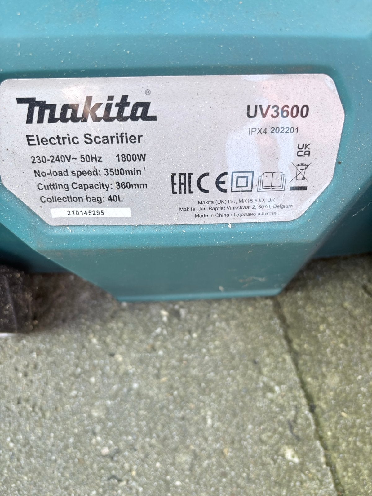 Makita UV3600 Elektrische Verticuteermachine - 1800W, Ophalen of Verzenden, Gebruikt, Elektrisch