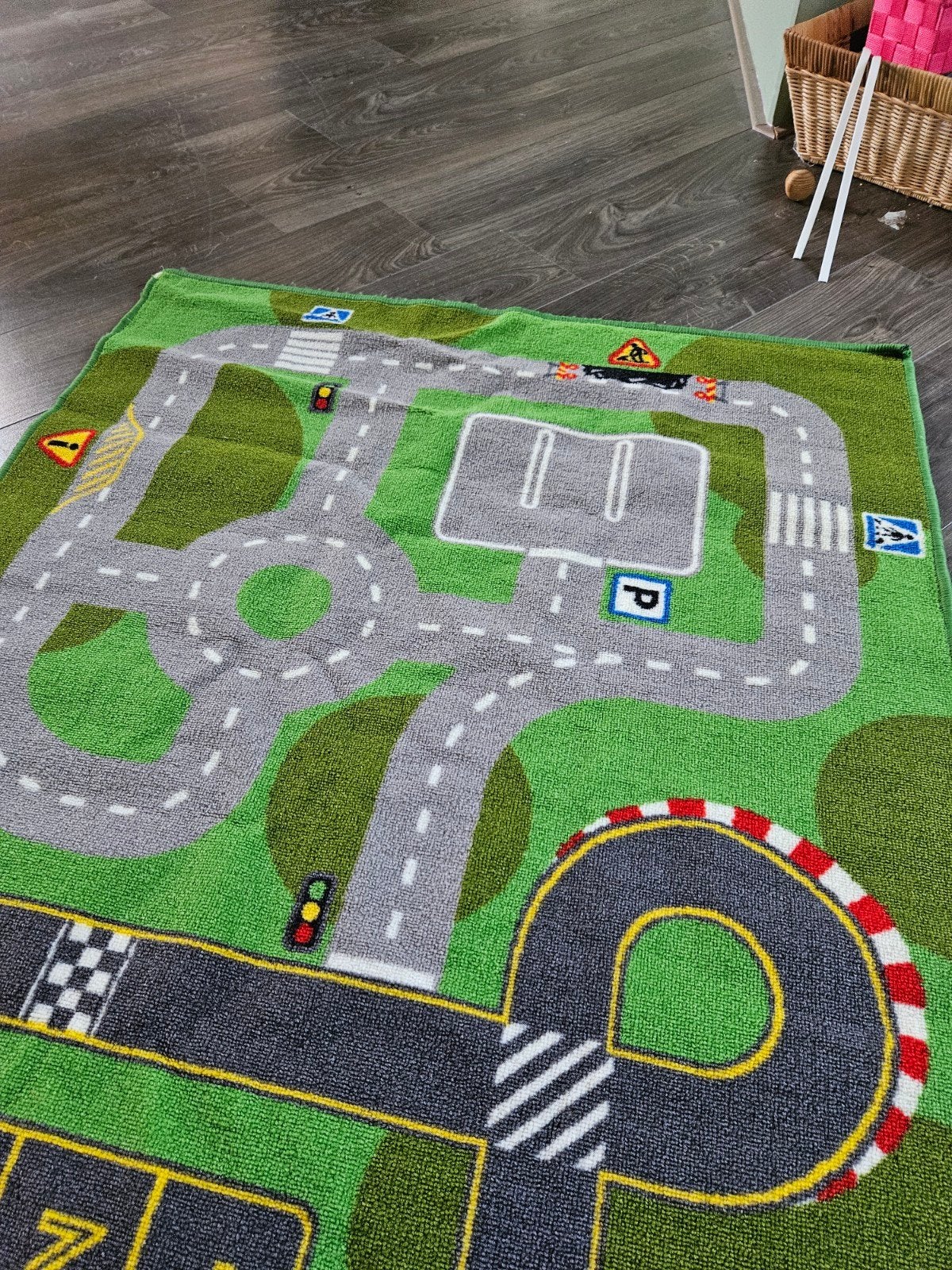 Speelkleed met wegen en racebaan voor kinderen, Huis en Inrichting, Gebruikt, 100 tot 150 cm, Rood, Speels, Kinderkamer