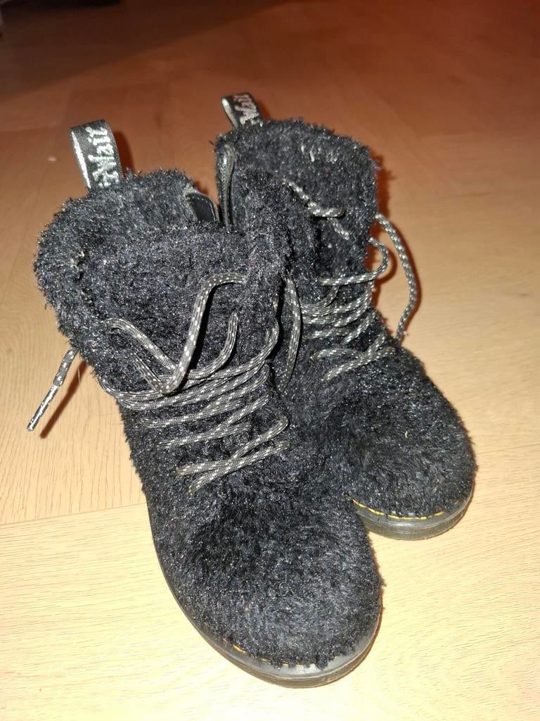 Dr. Martens. Maat 33. Zgan, Schoentjes, Meisje, Dr. martens, Ophalen of Verzenden