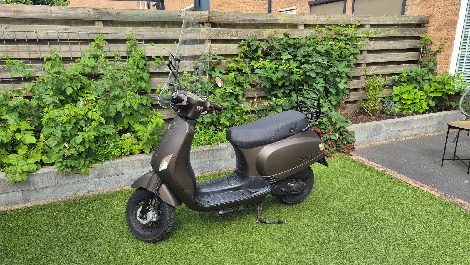 BTC Riva Scooter uit 2016 - Goed onderhouden, Fietsen en Brommers, Gebruikt, Benzine, Ophalen, Overige merken