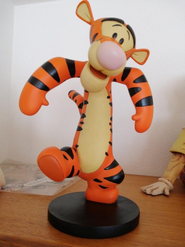 Pooh en friends beeld tijger groot, Verzamelen, Disney, Ophalen of Verzenden, Winnie de Poeh of vrienden, Zo goed als nieuw, Beeldje of Figuurtje