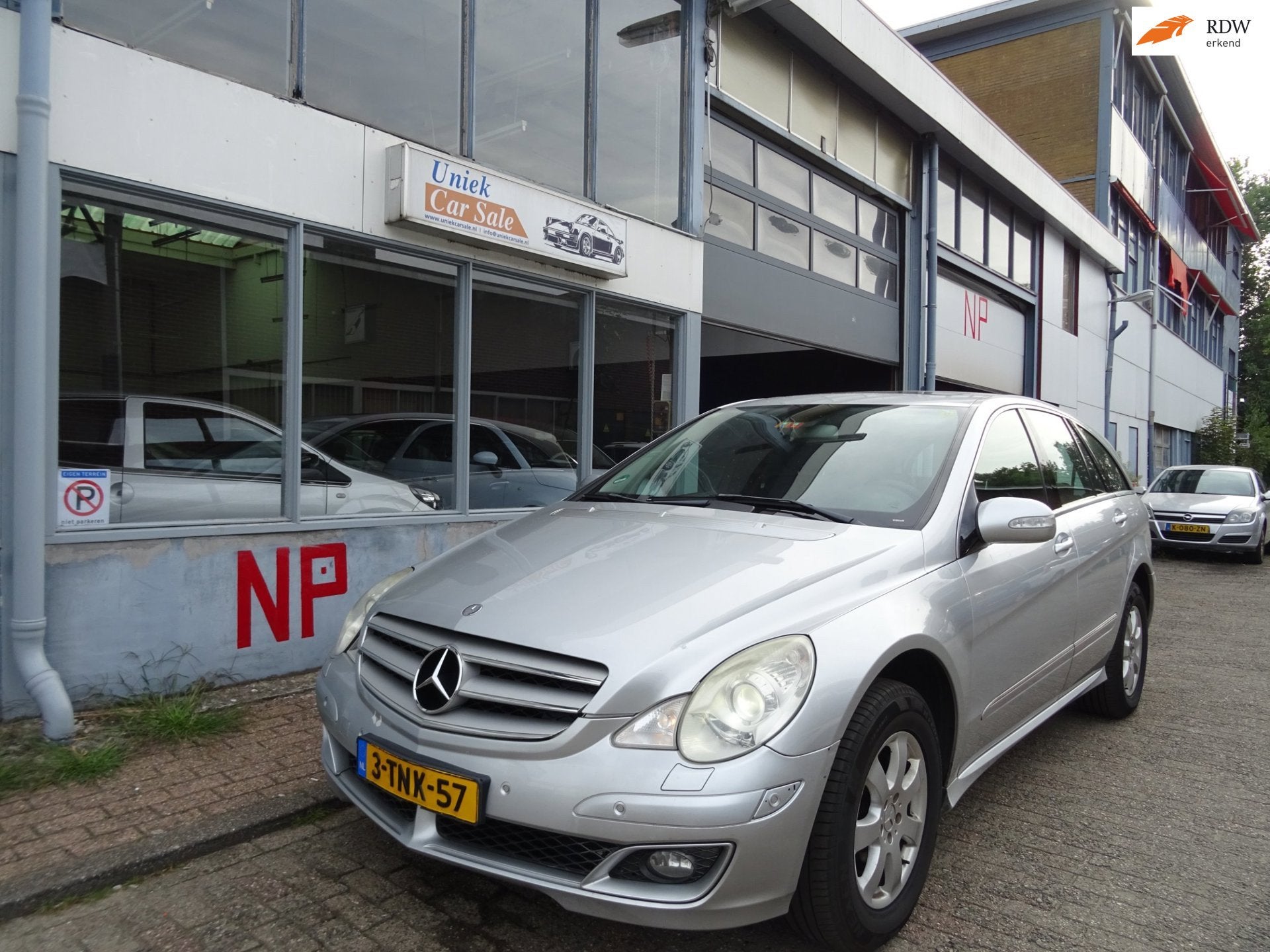 Mercedes-Benz R-klasse 350 4-Matic, Automaat, 138 €/maand, Leder en Stof, Verwarmde buitenspiegels