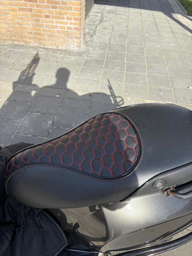Vespa Sprint, Fietsen en Brommers, Vespa S, Ophalen of Verzenden, Zo goed als nieuw, Benzine