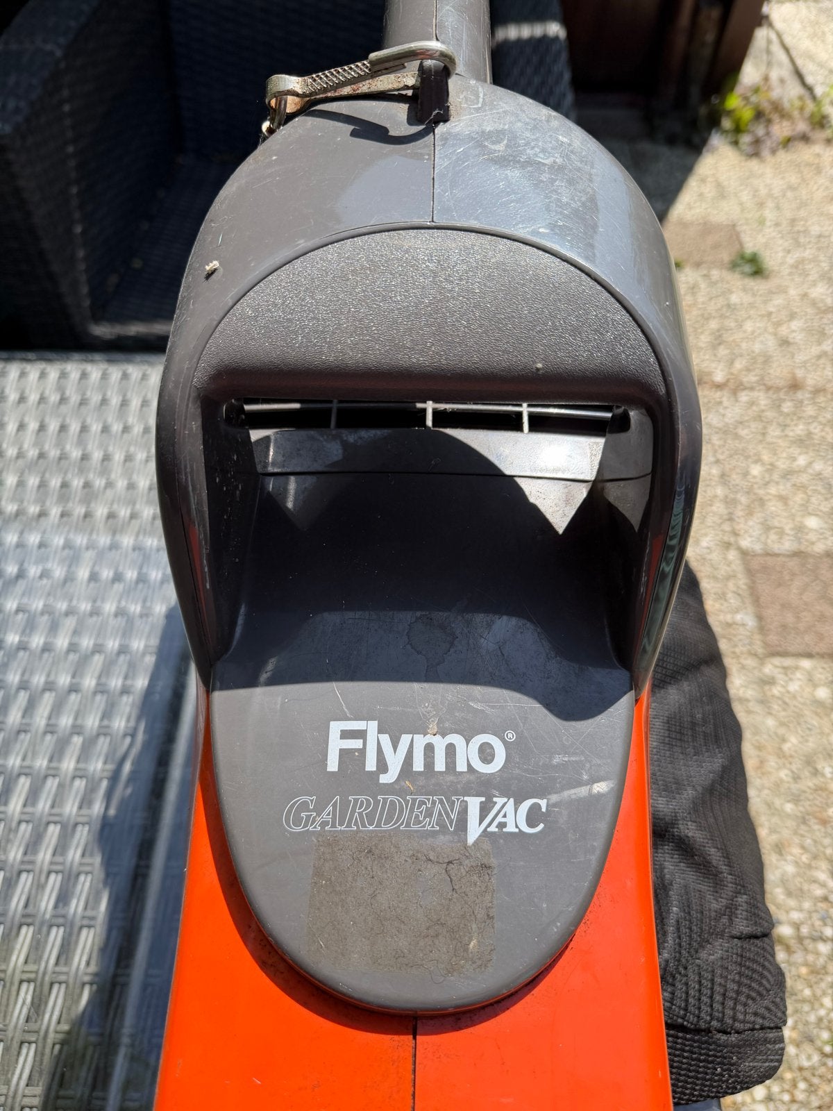 Flymo GardenVac Bladblazer/Bladzuiger met opvangzak, Tuin en Terras, Ophalen, Gebruikt, Handgedragen, Met opvangzak