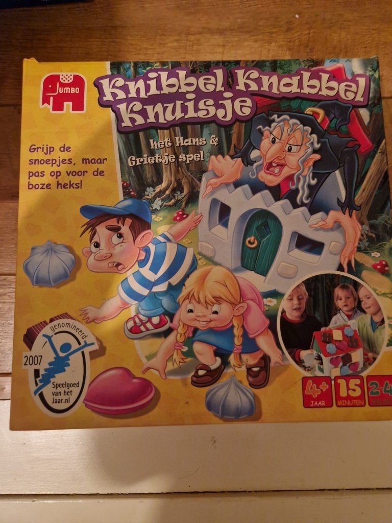 Spel knibbel,knabbel,knuisje, Drie of vier spelers, Ophalen, Zo goed als nieuw, Jumbo