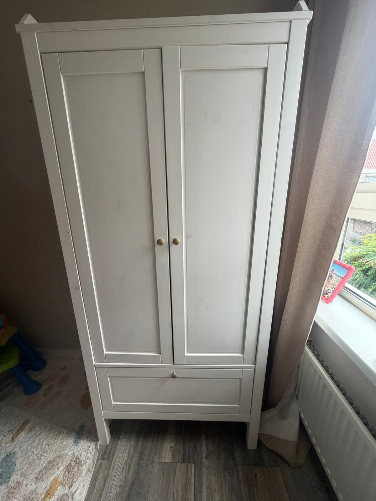 Ikea kast sundvik, Huis en Inrichting, Kasten | Kledingkasten, Ophalen, 50 tot 100 cm, Zo goed als nieuw, Minder dan 100 cm