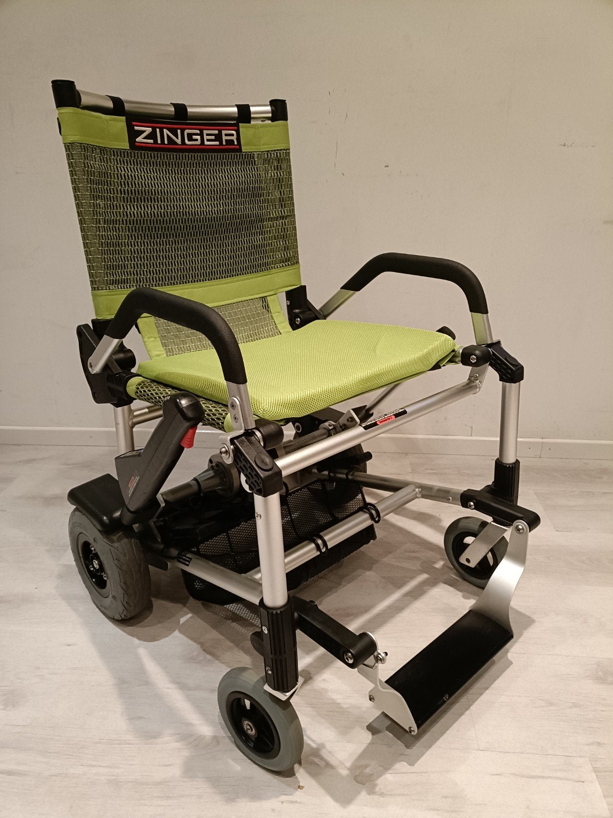 Zinger electrische rolstoel incl Garantie en Servicebeurt., Diversen, E-Ability, -, -, Zo goed als nieuw
