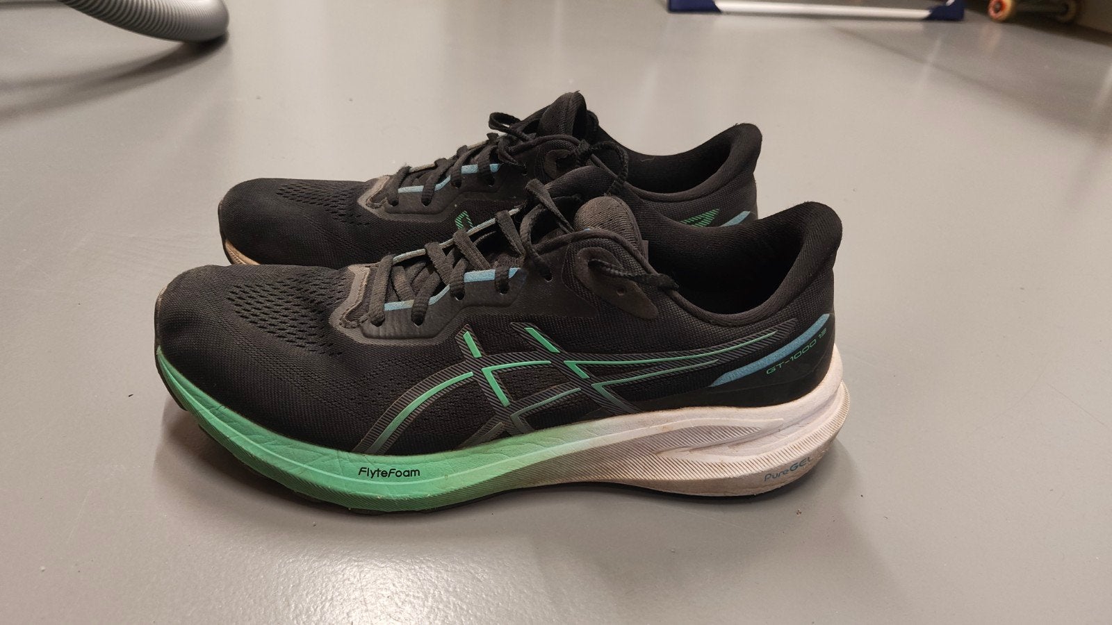 Asics GT 1000 13 hardloopschoenen - Maat 44, Gebruikt, Hardloopschoenen, Ophalen of Verzenden, Hardlopen