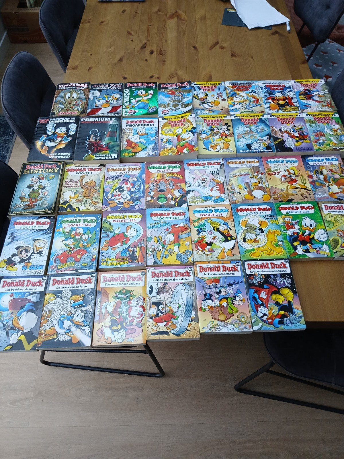 Grote collectie Donald Duck pockets en meer, Meerdere stripboeken, Ophalen of Verzenden, Gelezen