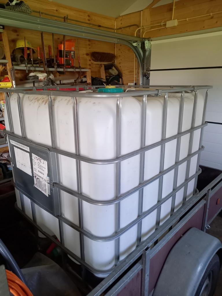 IBC Watervat 1000 Liter met Kogelkraan, Tuin en Terras, Regentonnen, Ophalen, Kunststof, Gebruikt, Met kraantje