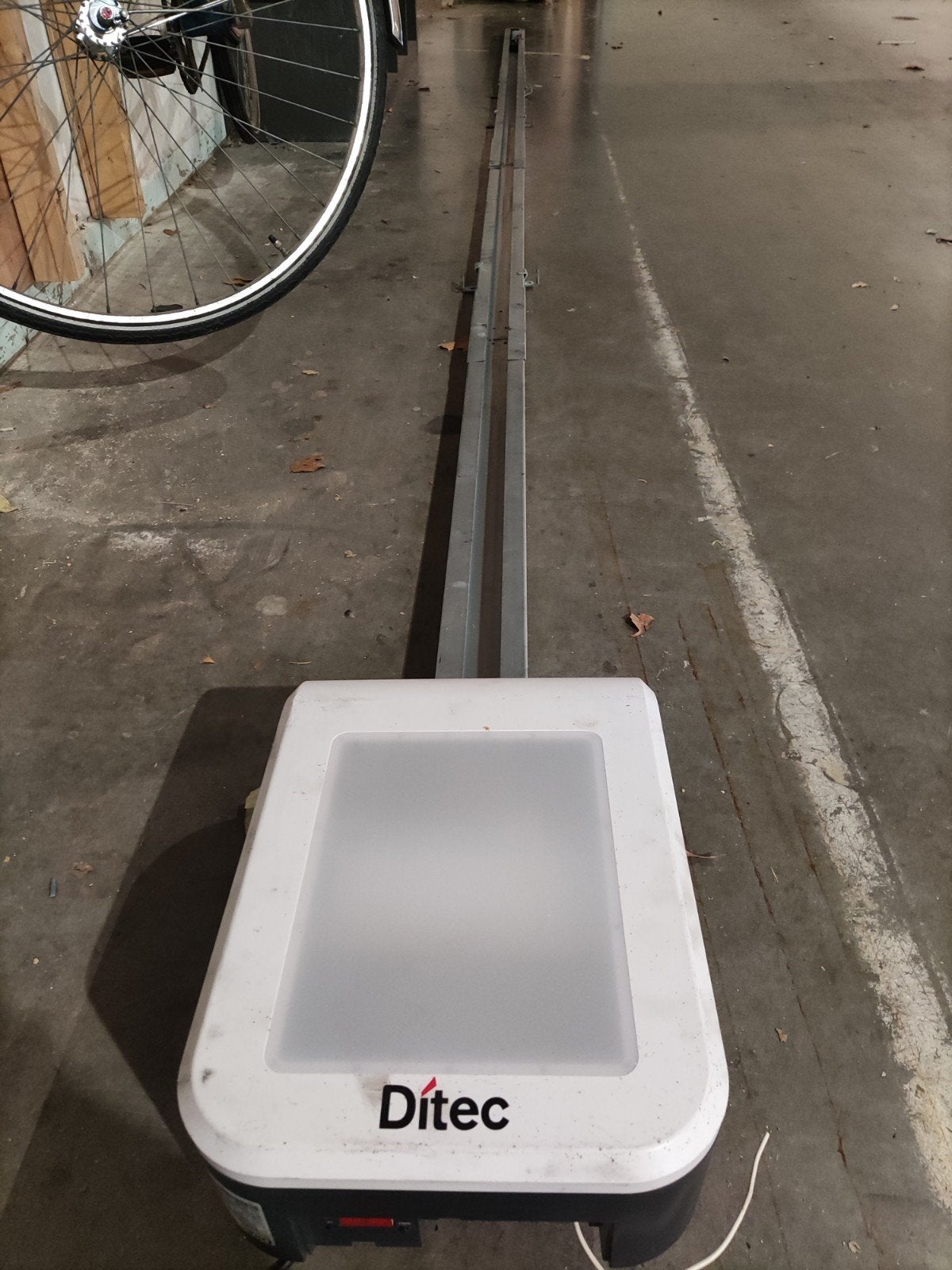 Ditec Air 1000B garagedeuropener complete set 4m rail, Doe-het-zelf en Verbouw, Ophalen, Gebruikt, Garagedeur, 120 cm of meer