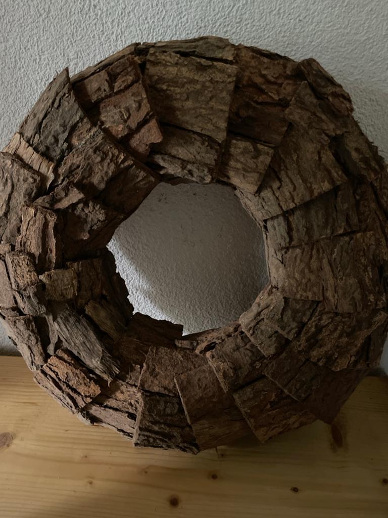Decoratieve Krans van Natuurlijk Schors, Huis en Inrichting, Woonaccessoires | Kransen, Ophalen of Verzenden, Zo goed als nieuw