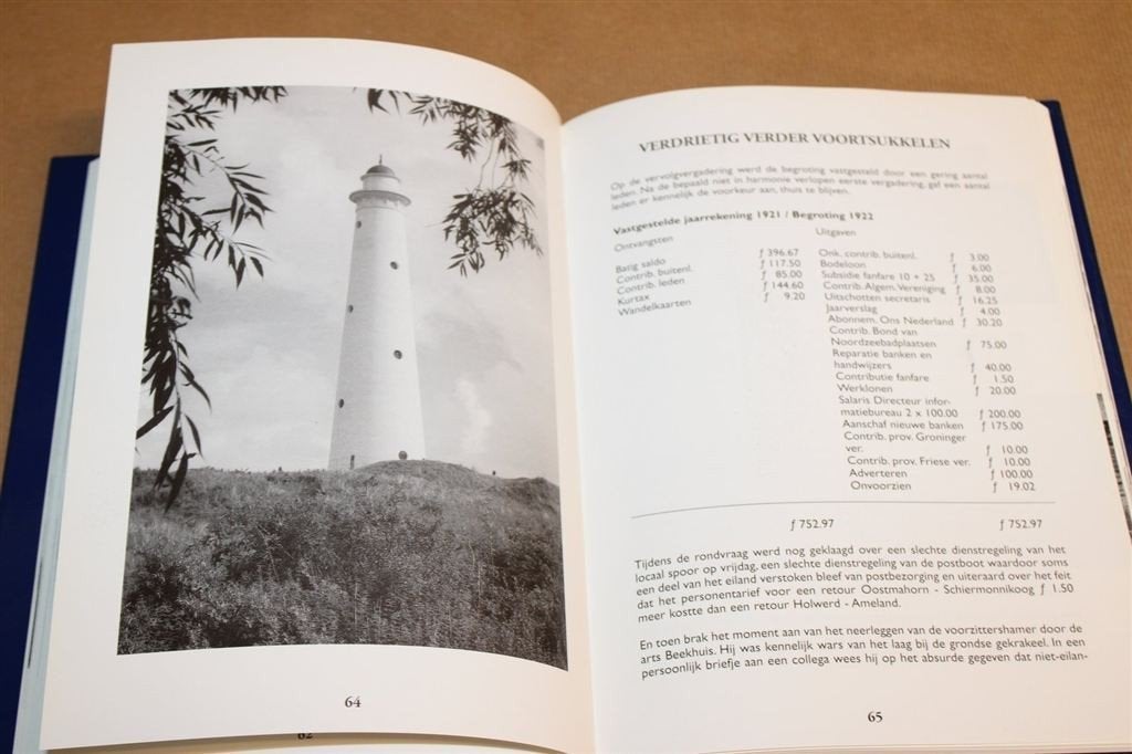 100 Jaar VVV Schiermonnikoog 1899-1999 — Eilandgeschiedenis, Ophalen of Verzenden, Gelezen