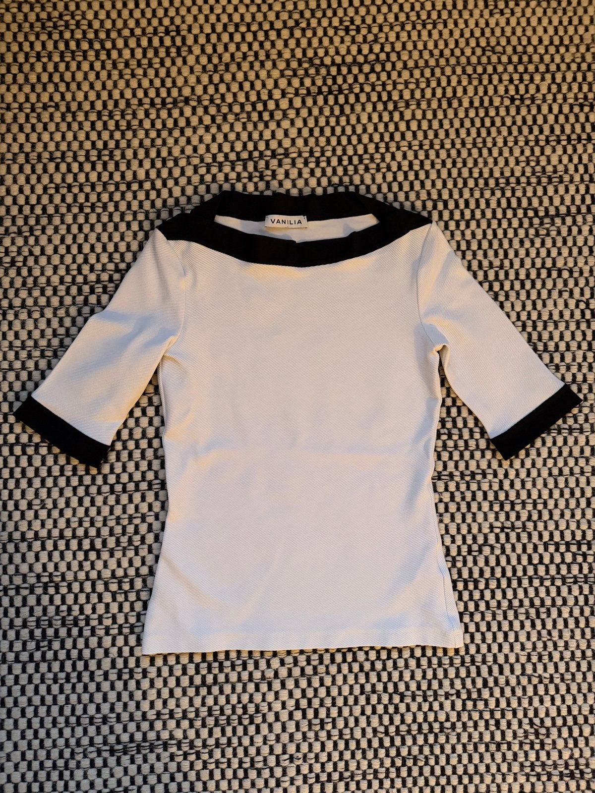 Vanilia shirt XS, Ophalen of Verzenden, Zo goed als nieuw, Maat 34 (XS) of kleiner, Korte mouw