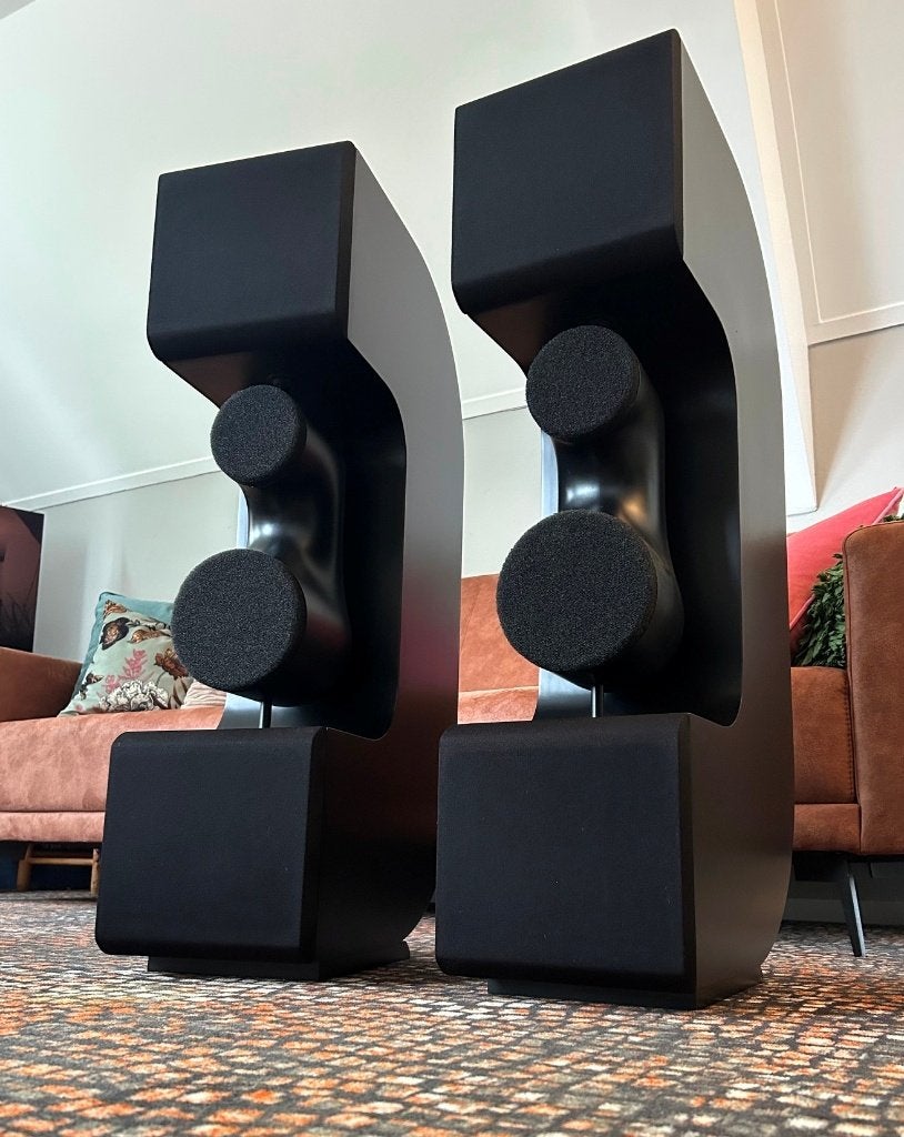 Synthese 3  van Ivan Schellekens “De Telefoonhoorn”, Stereo speakers, 120 tot 150 watt, Refurbished, Ophalen