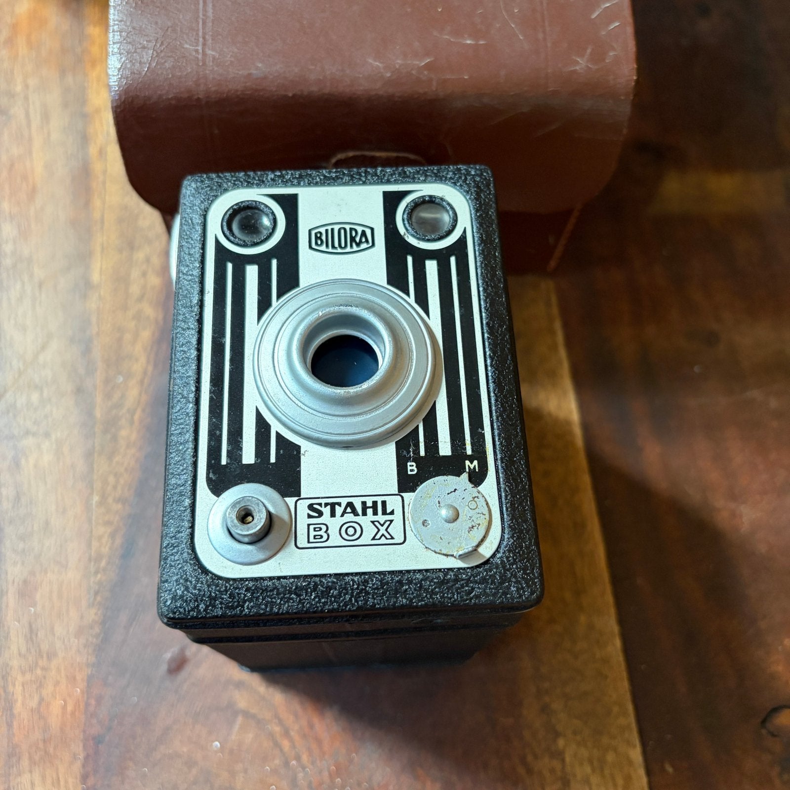 VINTAGE BILORA STAHL BOX CAMERA (1951) — ORIGI ETUI & CASES, Ophalen of Verzenden, 1940 tot 1960, Fototoestel