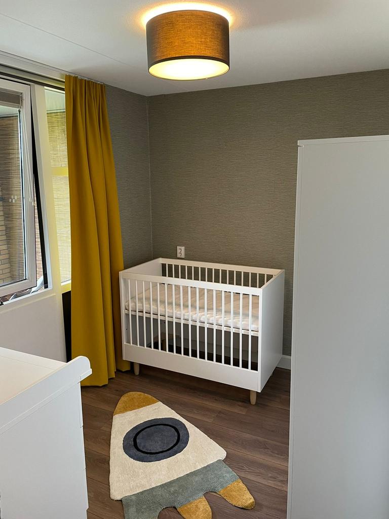 Ledikant Petite Amelie 120x60, Ophalen, Zo goed als nieuw, Ledikant