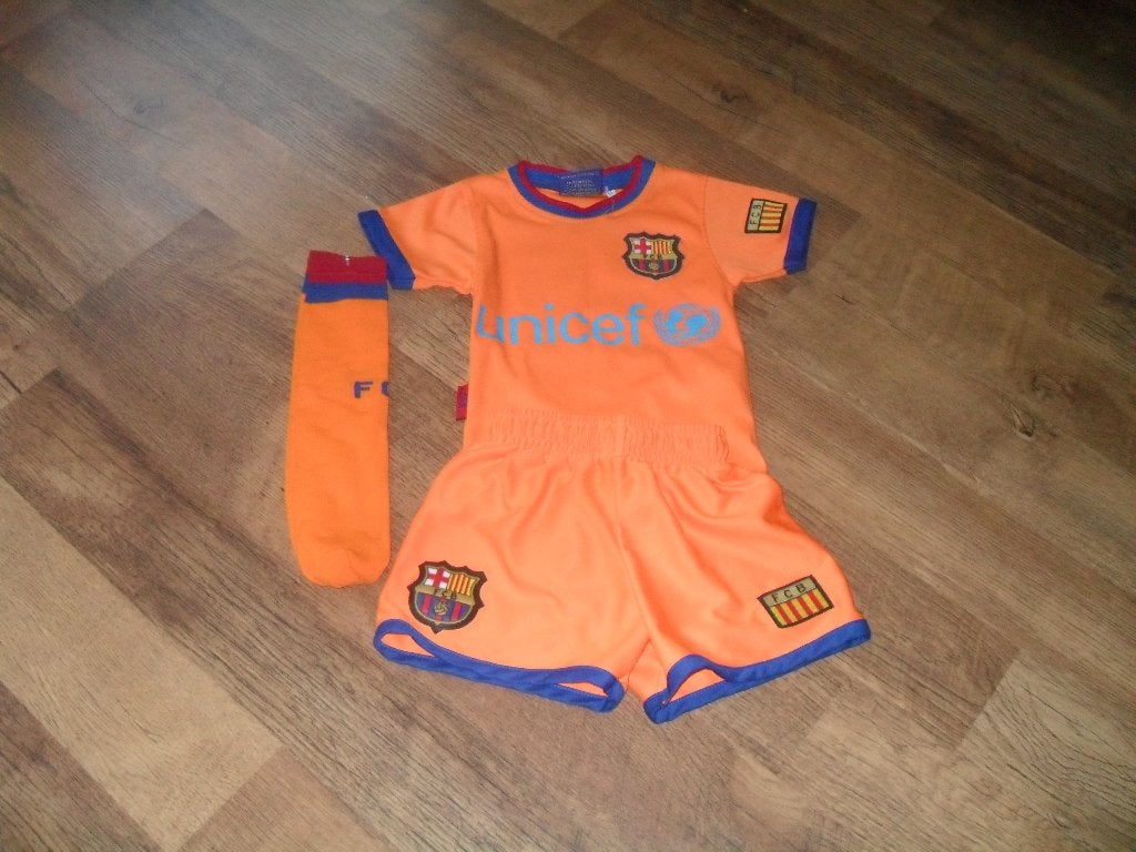 FC BARCELONA tenue mat 80 met sokken, Maat XS of kleiner, Verzenden, Shirt