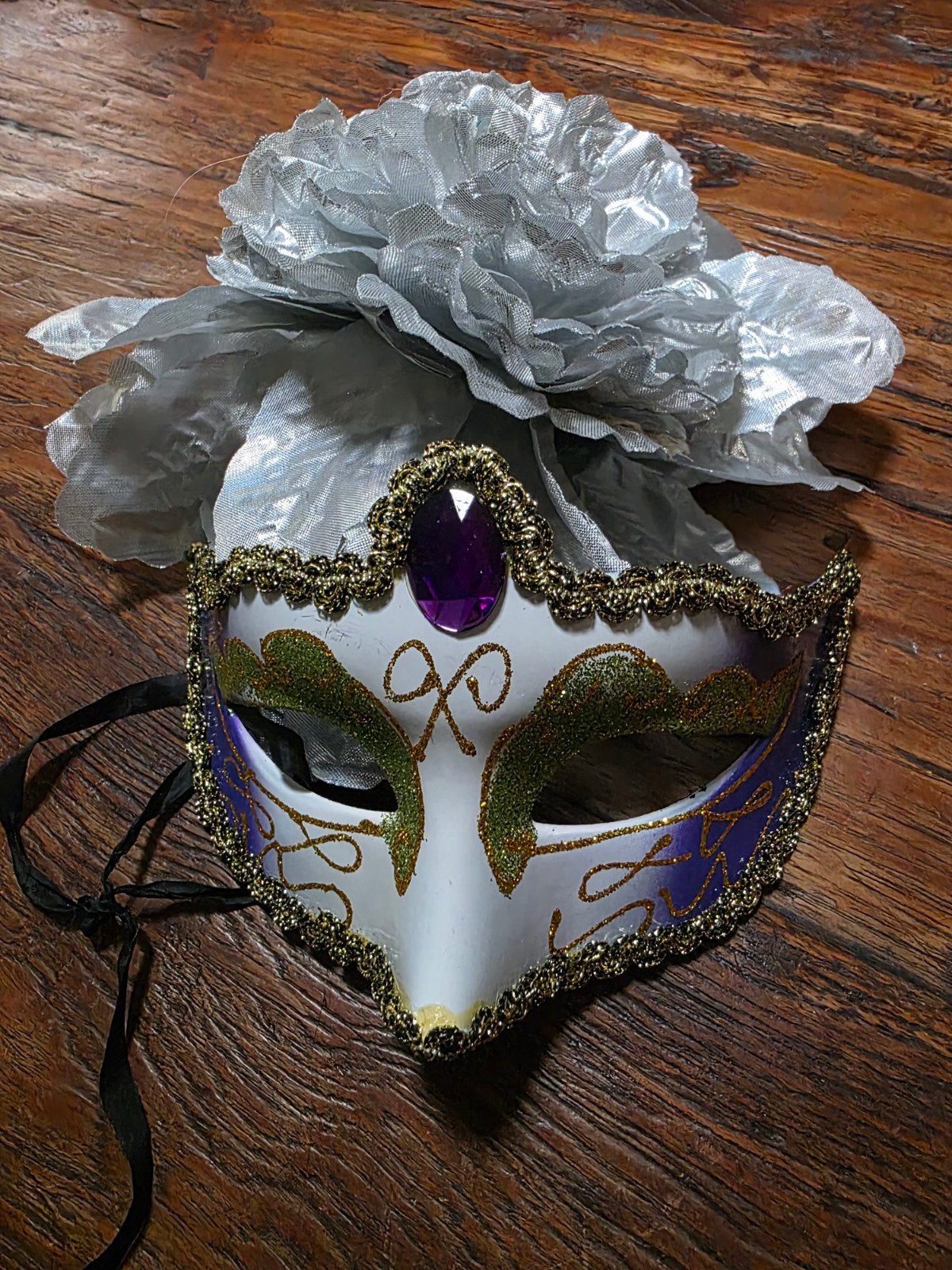 Venetiaans masker met zilveren haarklem, Ophalen of Verzenden, Zo goed als nieuw, Carnaval