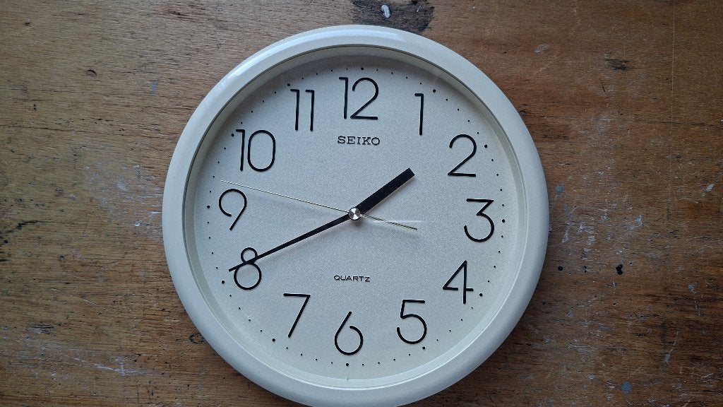 Seiko Wandklok - Analoog - Wit, Wit, Analoog, Ophalen of Verzenden, Seiko