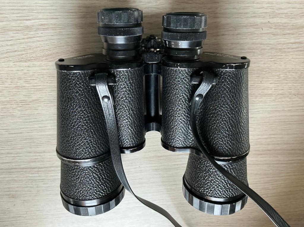 Oude Verrekijker 12x50 met tas, Audio, Tv en Foto, Optische apparatuur | Verrekijkers, Gebruikt, Ophalen of Verzenden, Met hoes of tas