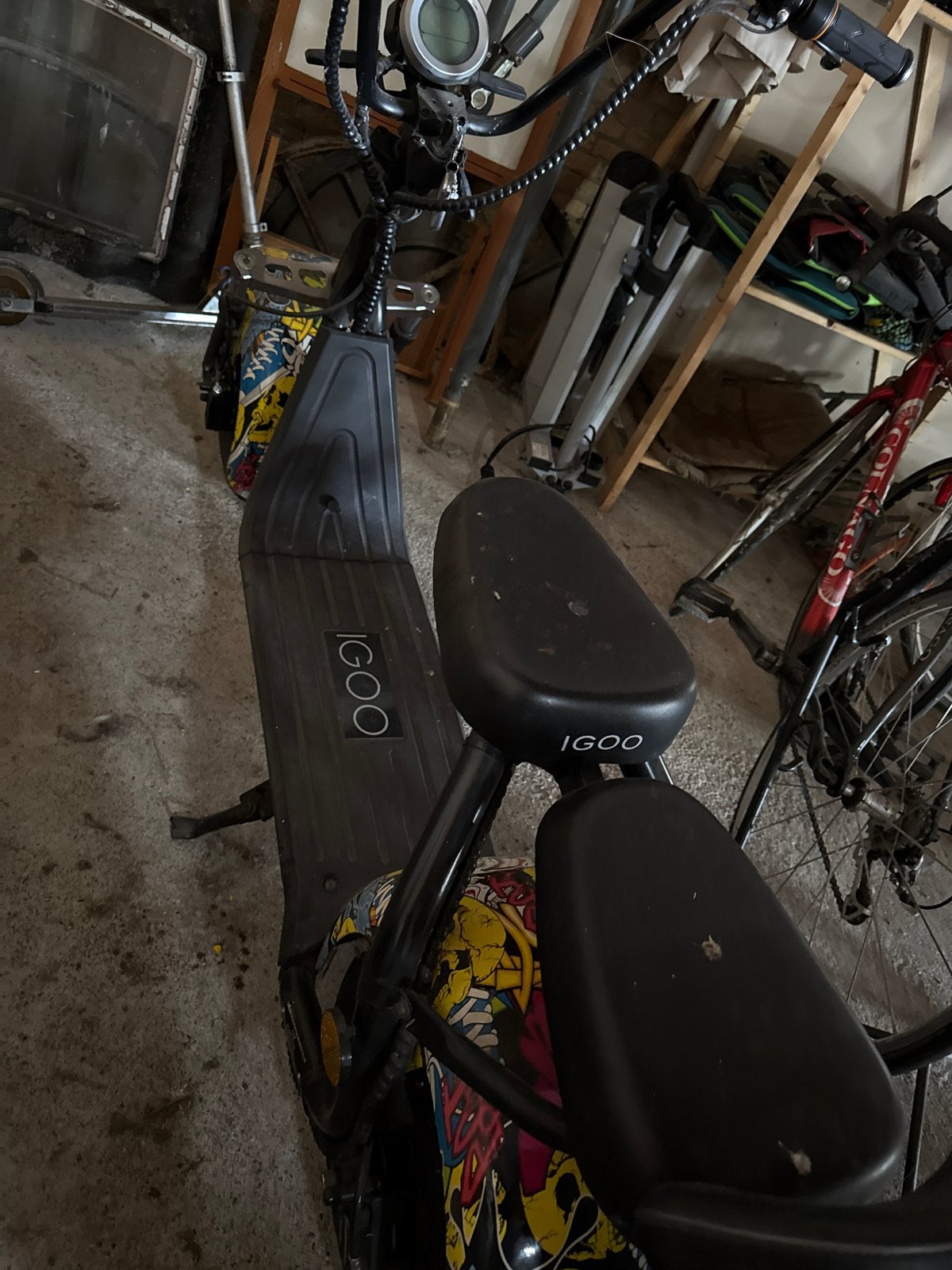 IGOO Elektrische Scooter -, Ophalen, Zo goed als nieuw