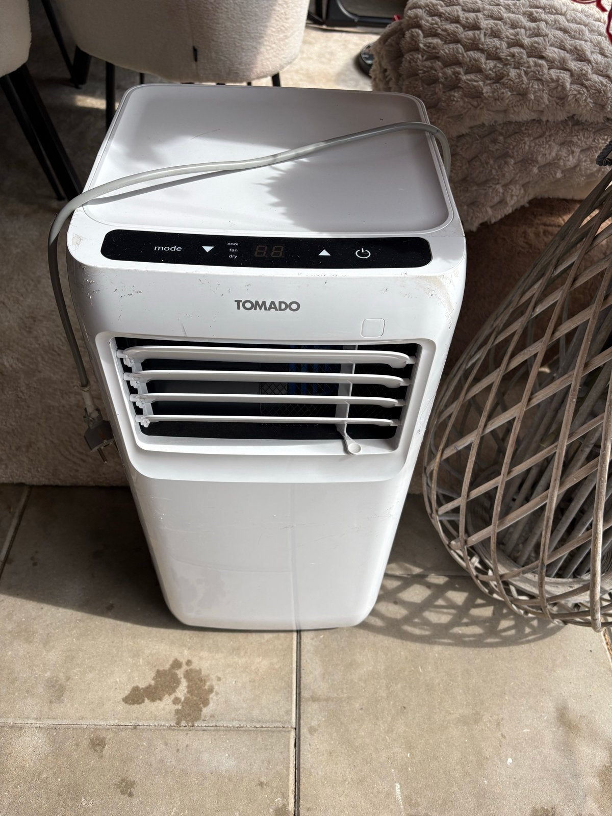Tomado Mobiele Airco - Koelen, Ventileren, Ontvochtigen, Witgoed en Apparatuur, Airco's, Ophalen, Gebruikt, Minder dan 60 m³, 3 snelheden of meer