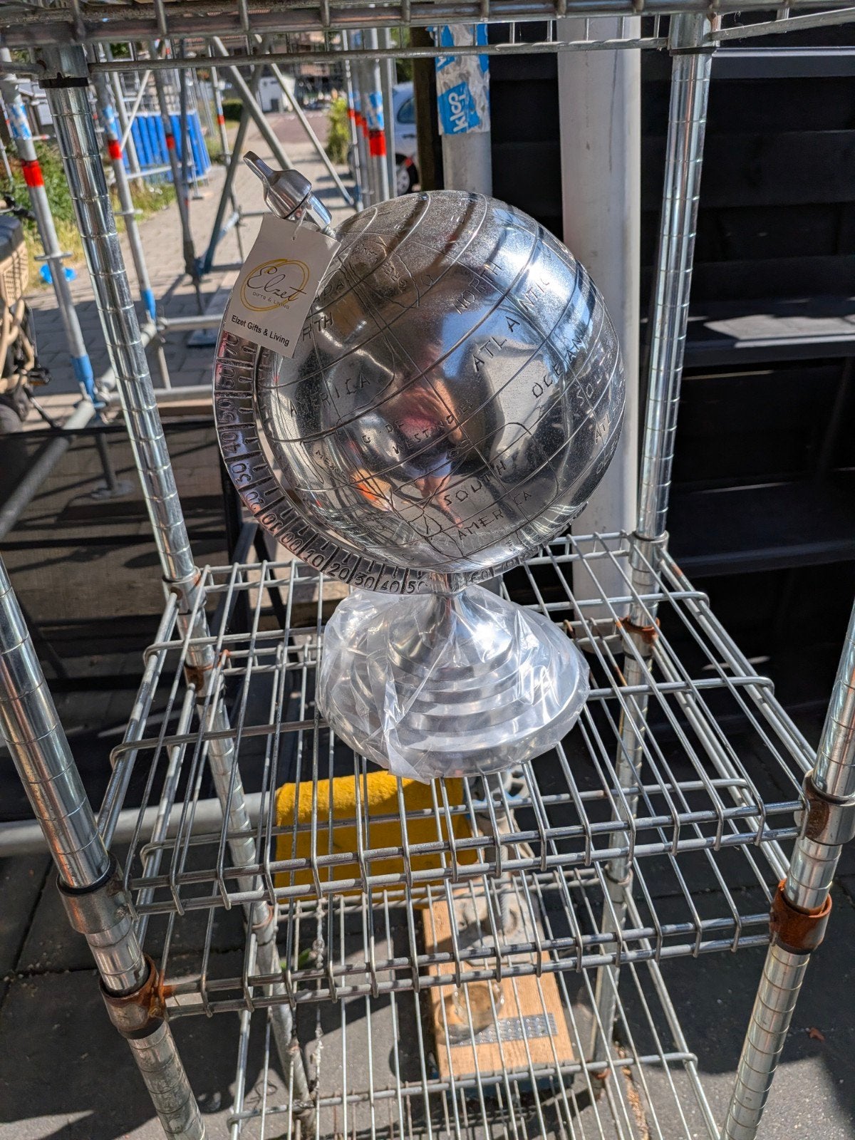 Nieuwe zilveren wereldbol, 35cm hoog, Ophalen, Nieuw, Metaal, Overige typen