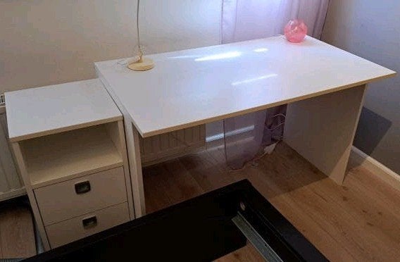 Wit bureau met ladeblok, Ophalen, Gebruikt, 120 cm, 68 cm