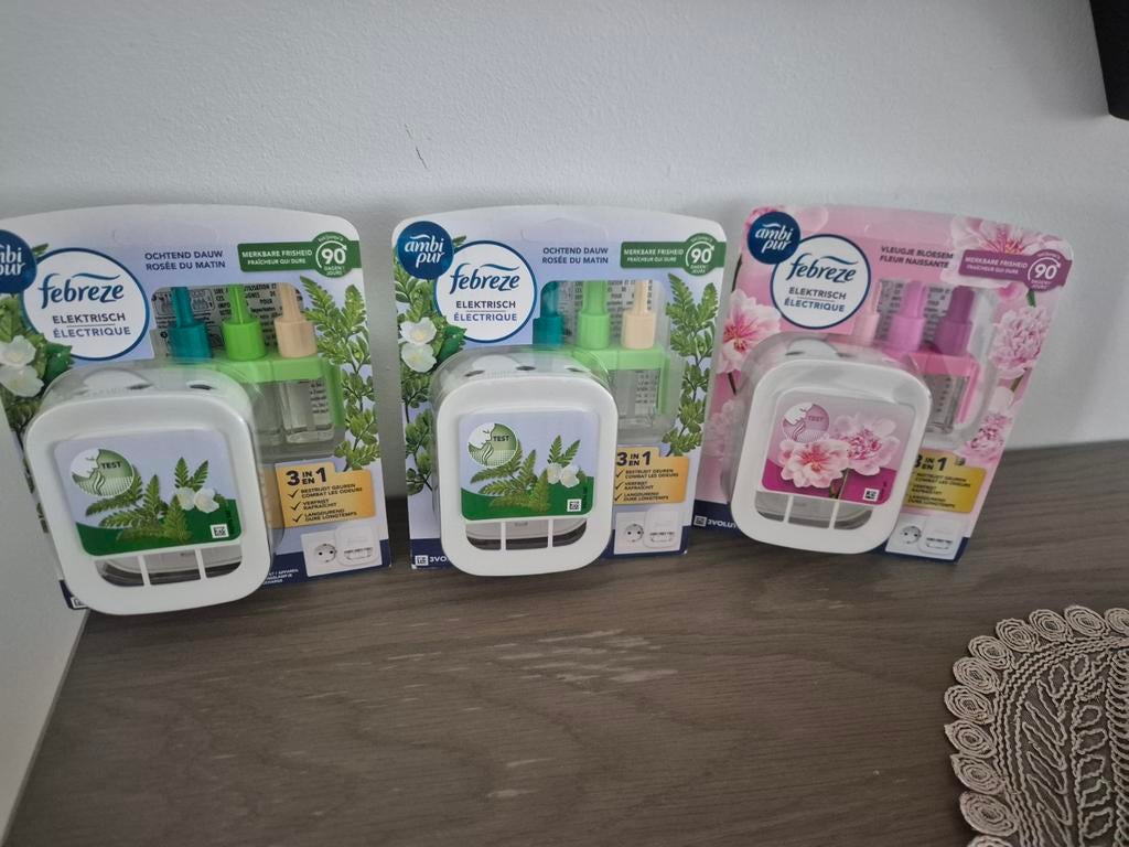 Ambi Pur Febreze Elektrische Luchtverfrisser 4-pack, Ophalen of Verzenden, Nieuw
