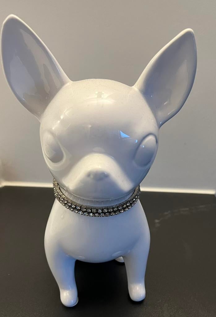 Beeldje chihuahua, Ophalen