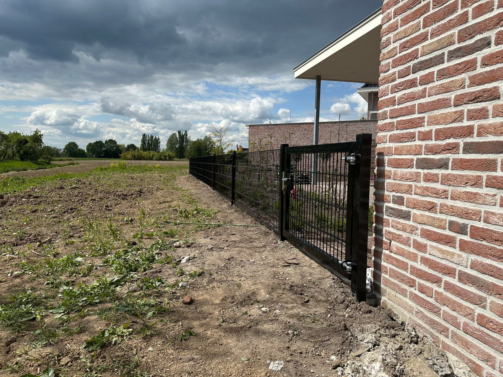 Hekwerk plaatsen of vervangen, Tuin en Terras, Ophalen, Met poort, Dubbelstaafmat hekwerk, Nieuw
