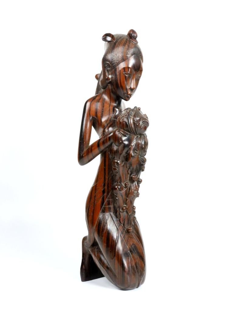Grote Bali Sculptuur Vrouw met Offergaven, Ophalen of Verzenden