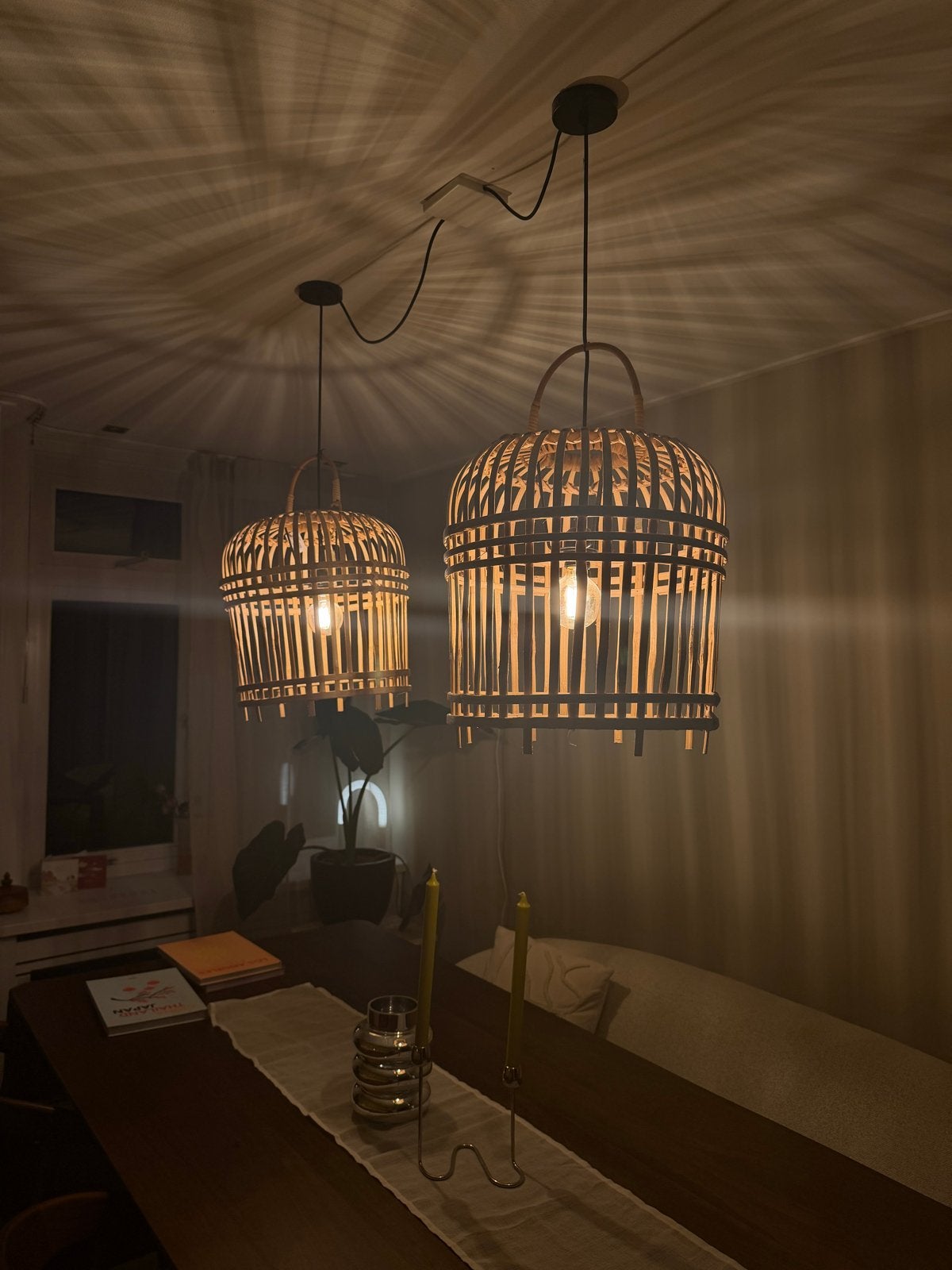 Twee rotan lampenkappen - sfeervol en natuurlijk, Hanglamp, Bruin, Natuurlijk materiaal, Rond