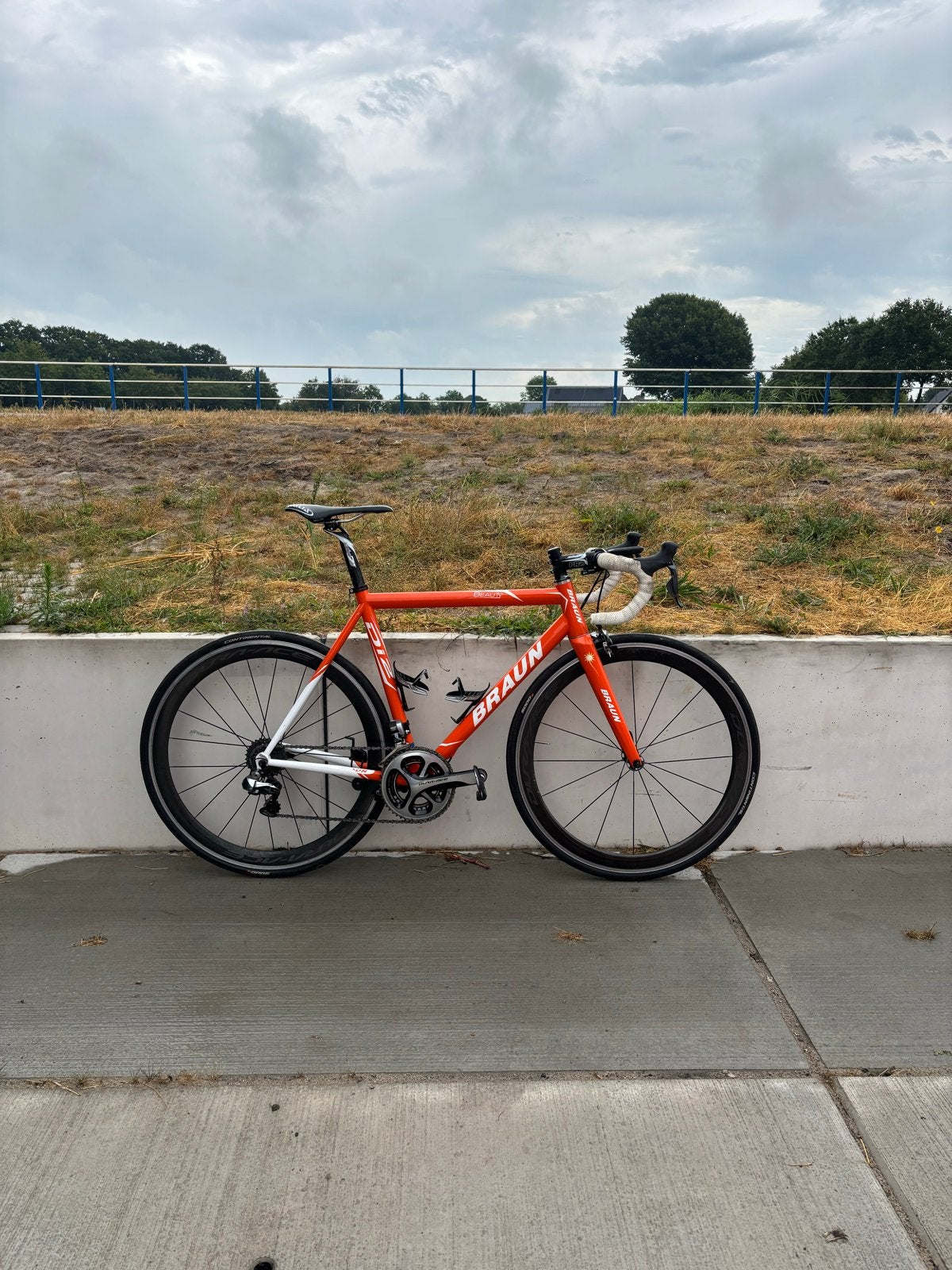 Braun Racefiets Maat 56 - Volledig Di2 Dura Ace C50 Wielset, 28 inch, Gebruikt, Staal, Meer dan 20 versnellingen