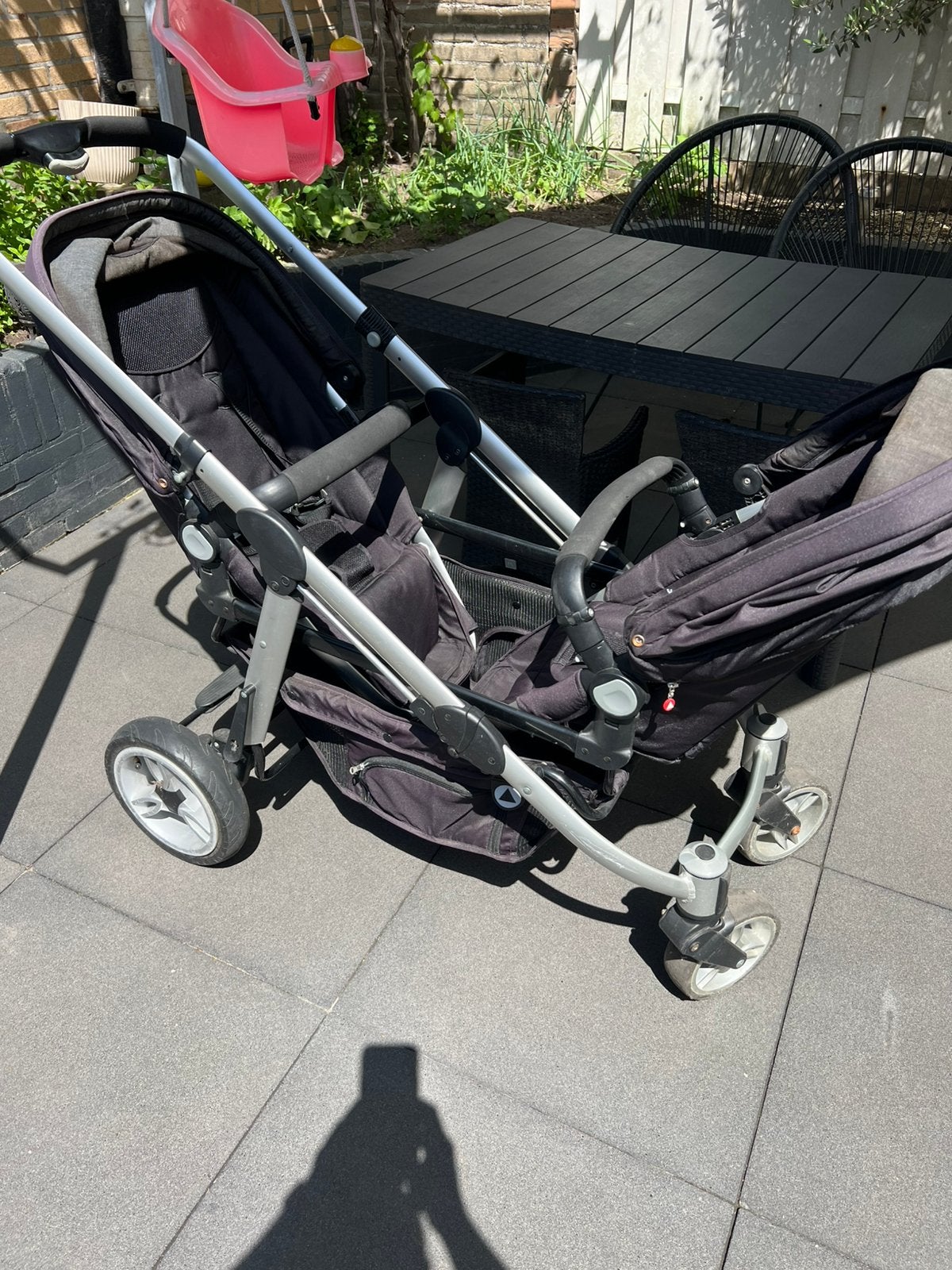 Tweeling kinderwagen, Ophalen, Zo goed als nieuw