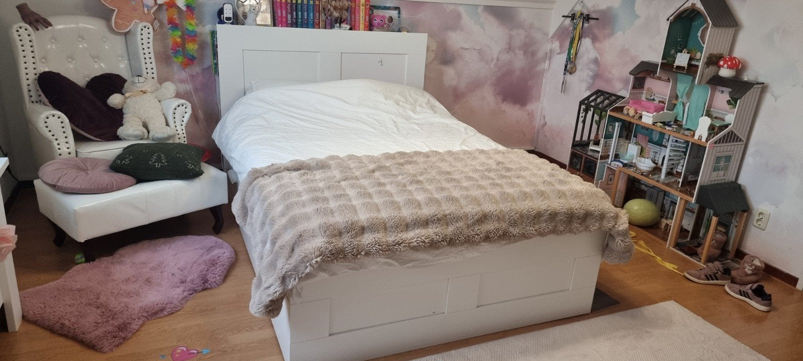 IKEA BRIMNES bed 140x200 cm met 4 lades, z.g.a.n., Ophalen, Wit, Tweepersoons, 140 cm