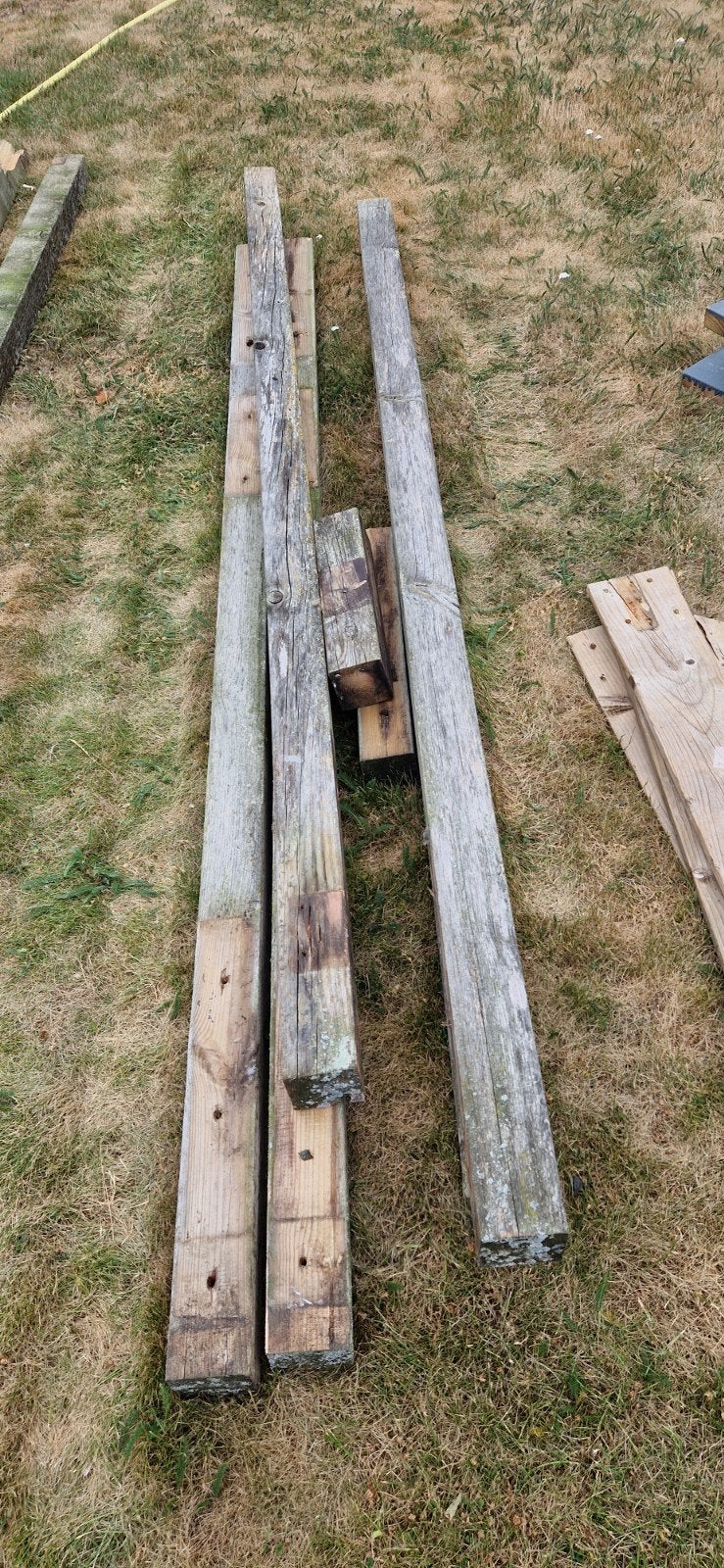 Gebruikte houten balken, 250 cm lang, 9 cm bij 9 cm., Ophalen, Gebruikt, Balk, Overige houtsoorten