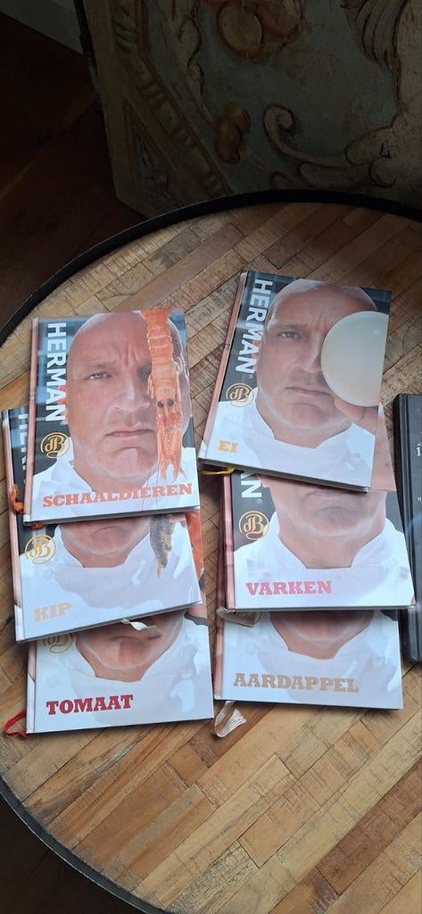7 kookboeken van Herman den Blijker, Ophalen of Verzenden, Zo goed als nieuw