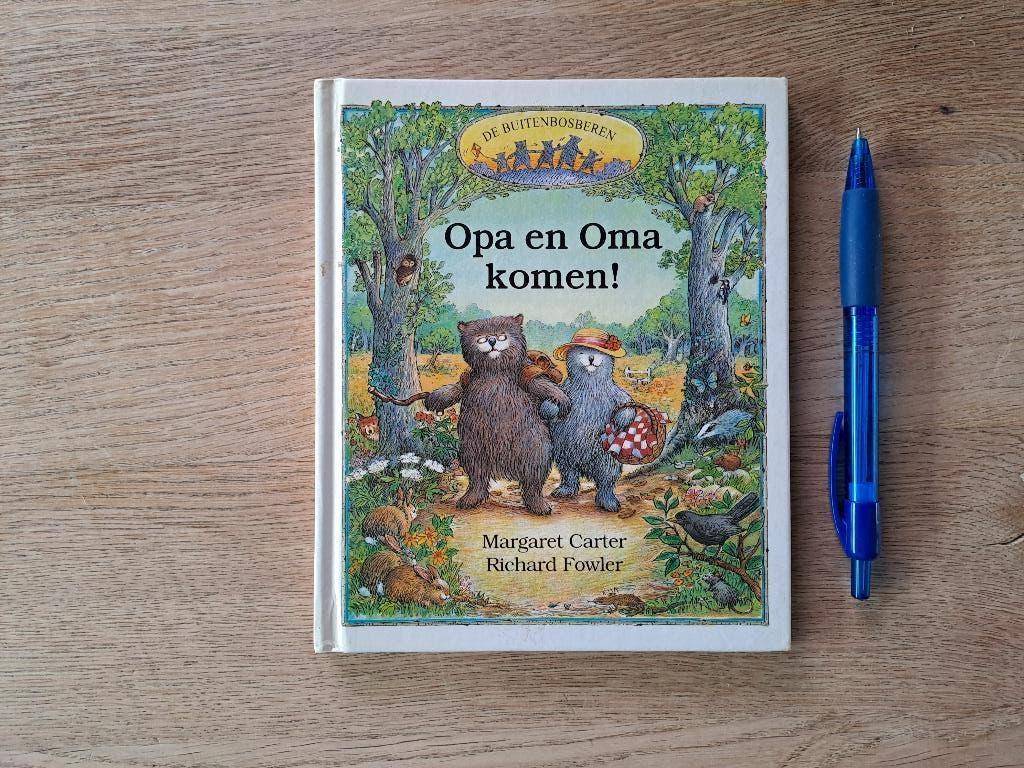 DE BUITENBOSBEREN. OPA EN OMA KOMEN!, Gelezen, Fictie algemeen, Jongen of Meisje, Margaret Carter