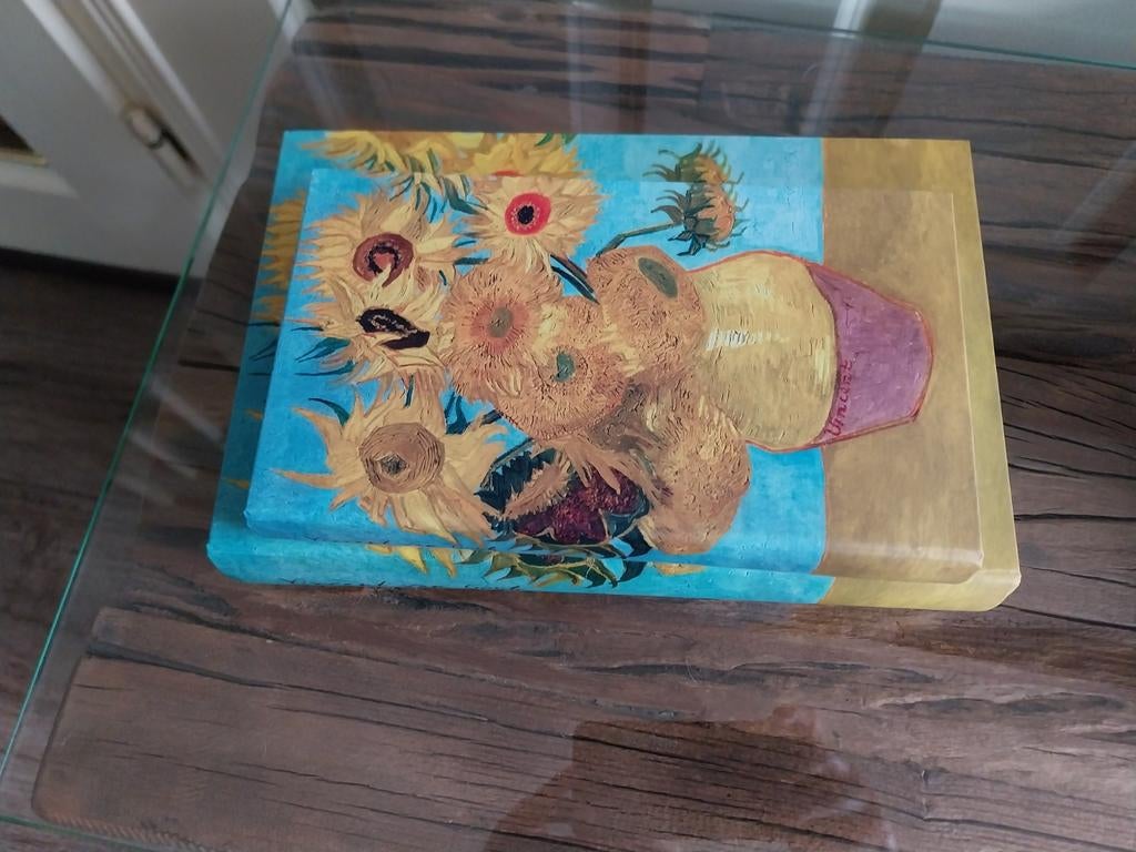 Decoratieve boeken met Van Gogh's Zonnebloemen, Ophalen, Nieuw, Vincent van Gogh (reproductie), Europa overig