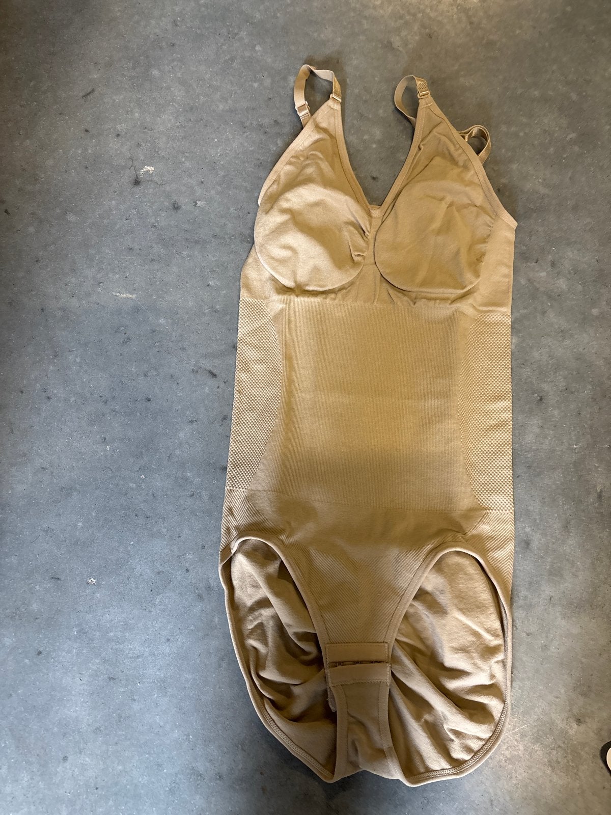 Nieuwe Beige Corrigerende Body - Maat s, Ophalen of Verzenden, Beige, Body of Korset