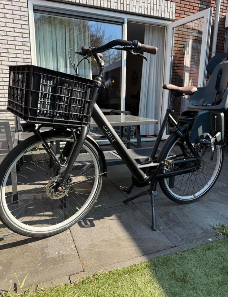 Gazelle Bloom C7 61 cm zo goed als nieuw incl factuur, Fietsen en Brommers, Fietsen | Dames | Moederfietsen, 56 cm of meer, Ophalen of Verzenden
