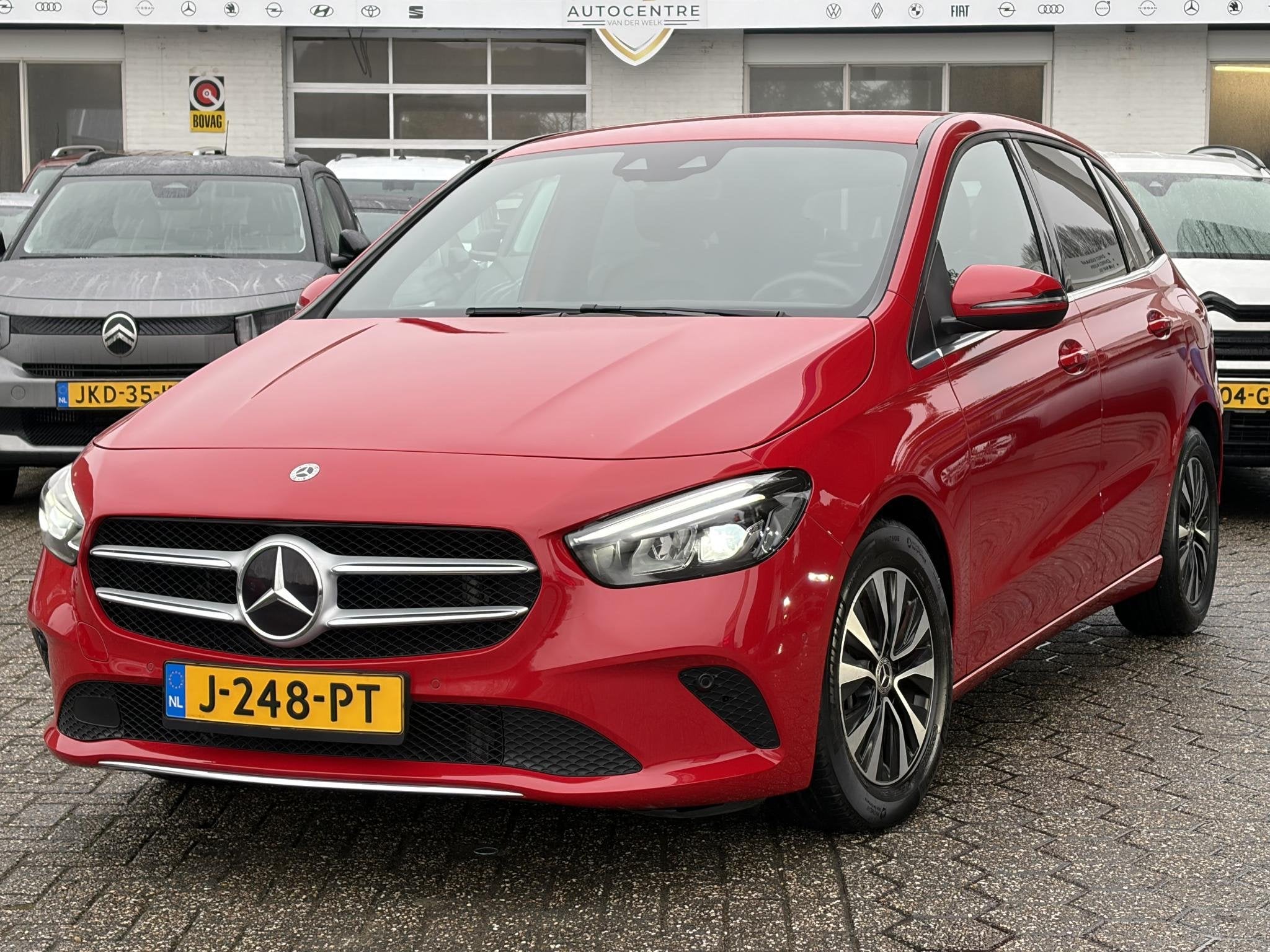 Mercedes-Benz B-klasse 180 Business Solution NAVI | KLIMA |, 12 maanden, 136 pk, Gebruikt, 4 cilinders