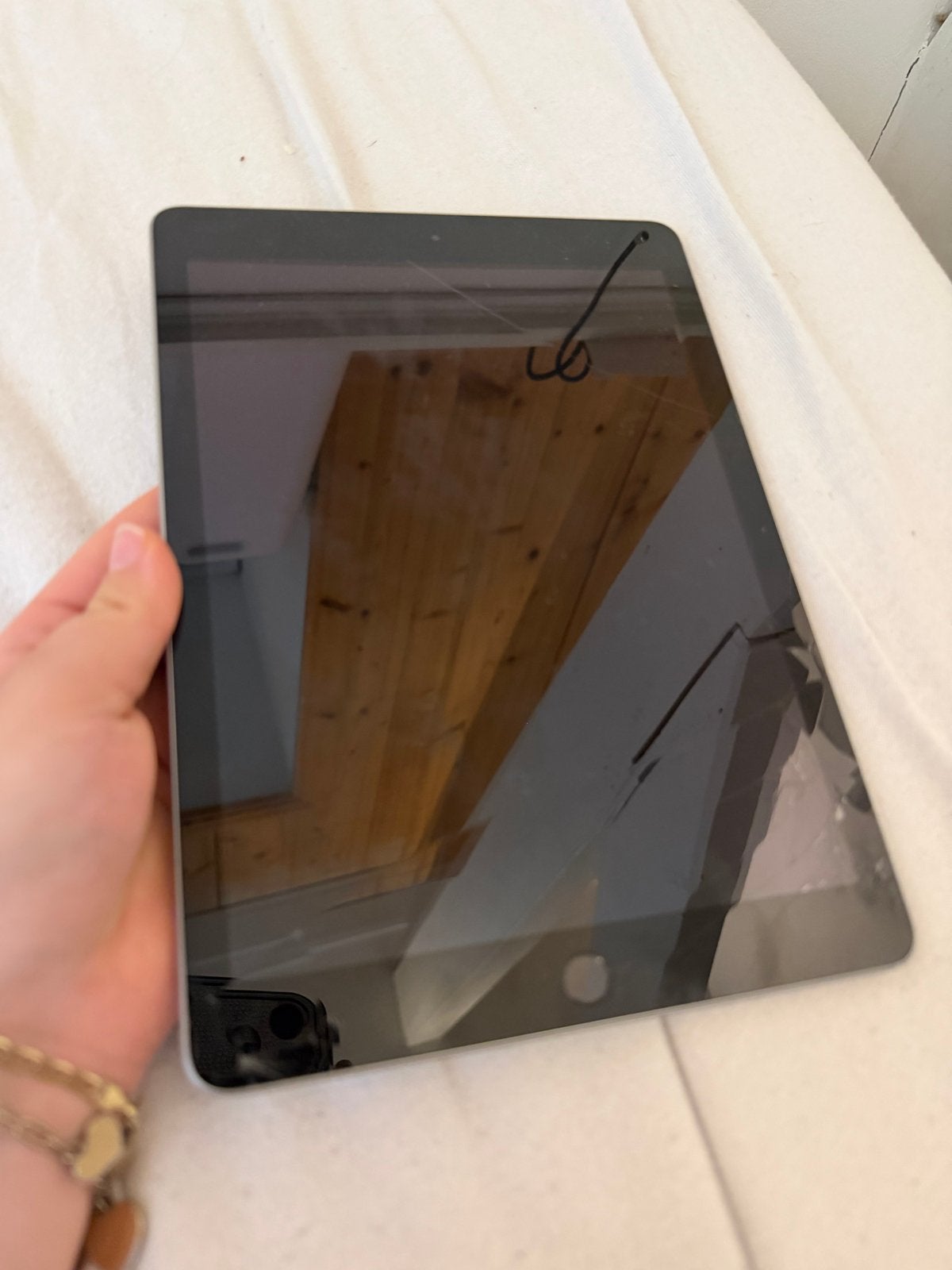 Apple iPad - ideaal voor onderdelen, Gebruikt, Apple iPad, Grijs, 16 GB