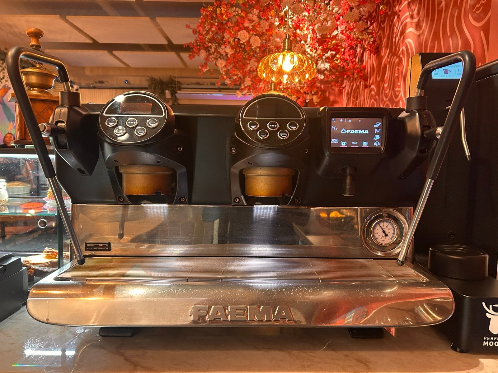 Faema E71E GTI A/2 Professionele Espressomachine, Gebruikt, Espresso apparaat, 10 kopjes of meer, Koffiebonen